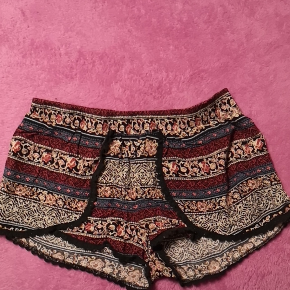 💜Patterned short💜